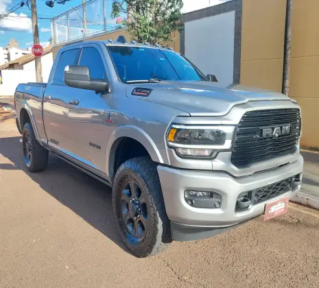 RAM 3500 6.7 I6 TURBO DIESEL LARAMIE NIGHT EDITION CD 4X4  AUTOMÁTICO