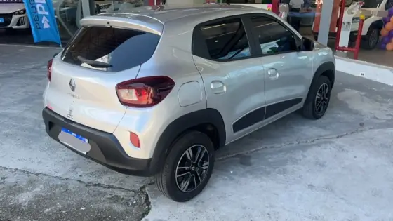 RENAULT KWID 1.0 12V SCE FLEX INTENSE MANUAL RENAULT KWID 1.0 12V SCE FLEX INTENSE MANUAL