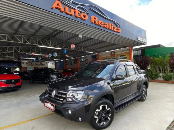 RENAULT OROCH 1.3 TCE FLEX OUTSIDER X-TRONIC RENAULT OROCH 1.3 TCE FLEX OUTSIDER X-TRONIC