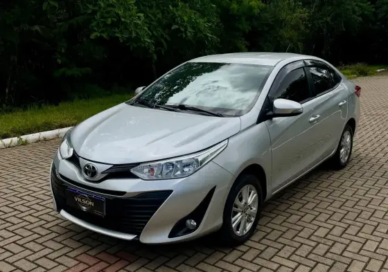 TOYOTA YARIS 1.5 16V FLEX SEDAN XL PLUS TECH MULTIDRIVE