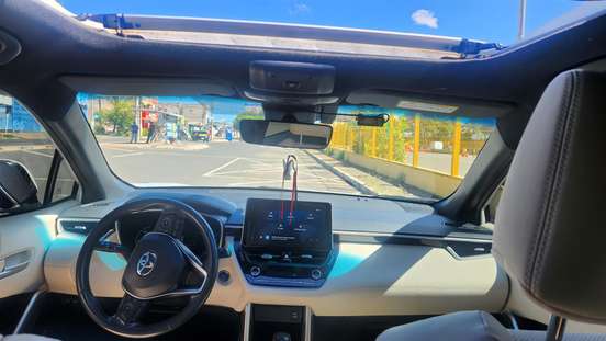 TOYOTA-COROLLA CROSS-2023