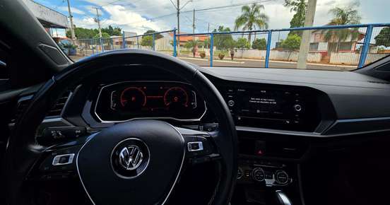 VOLKSWAGEN-JETTA-1.4 250 TSI TOTAL FLEX R-LINE TIPTRONIC VOLKSWAGEN-JETTA-2019