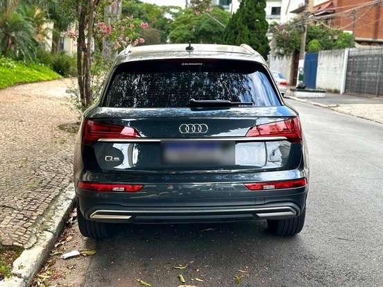 AUDI-Q5-2023