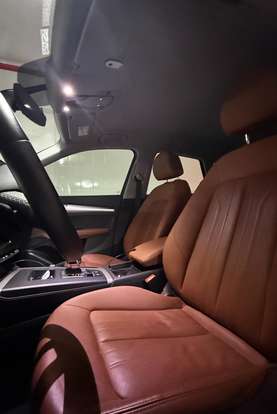 AUDI-Q5-2022