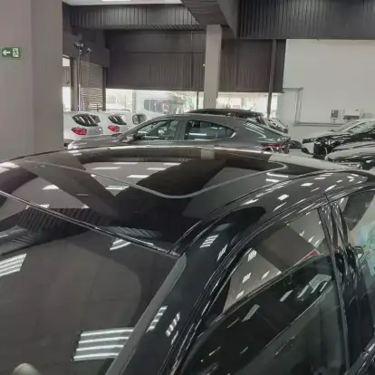 BMW-320i-2025
