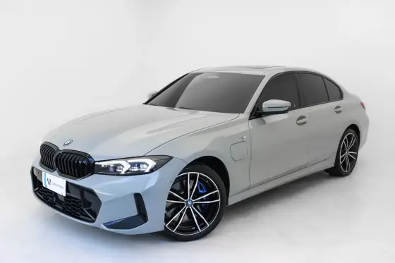 BMW 330e 2.0 16V TURBO HÍBRIDO M SPORT AUTOMÁTICO