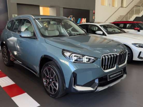 BMW-X1-2.0 16V TURBO GASOLINA SDRIVE20I X-LINE STEPTRONIC BMW-X1-2025