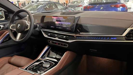 BMW-X6-2025