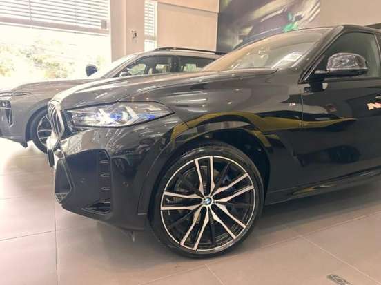 BMW-X6-3.0 TWINPOWER GASOLINA XDRIVE40I M SPORT AUTOMÁTICO BMW-X6-2025