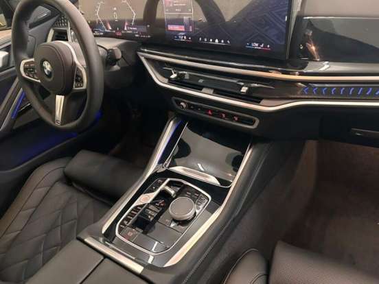 BMW-X6-2025