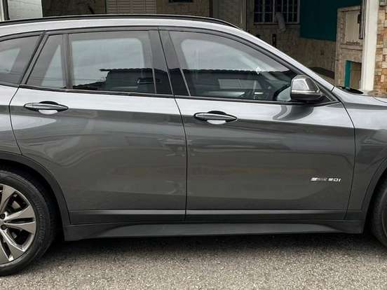 BMW-X1-2.0 16V TURBO ACTIVEFLEX SDRIVE20I 4P AUTOMÁTICO BMW-X1-2017