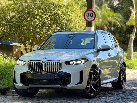 BMW X5 3.0 I6 TURBO HÍBRIDO XDRIVE50E M SPORT AUTOMÁTICO