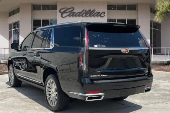 CADILLAC ESCALADE 6.2 V8 GASOLINA ESV PREMIUM LUXURY 4WD AUTOMÁTICO CADILLAC ESCALADE 6.2 V8 GASOLINA ESV PREMIUM LUXURY 4WD AUTOMÁTICO