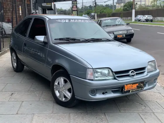 CHEVROLET KADETT 2.0 EFI GL 8V GASOLINA 2P MANUAL
