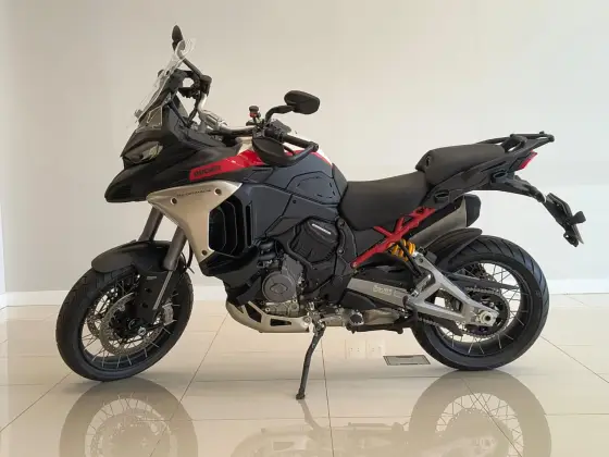 DUCATI MULTISTRADA 1200 V4 RALLY ADVENTURE 