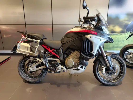 DUCATI MULTISTRADA 1200 V4 RALLY ADVENTURE DUCATI MULTISTRADA 1200 V4 RALLY ADVENTURE