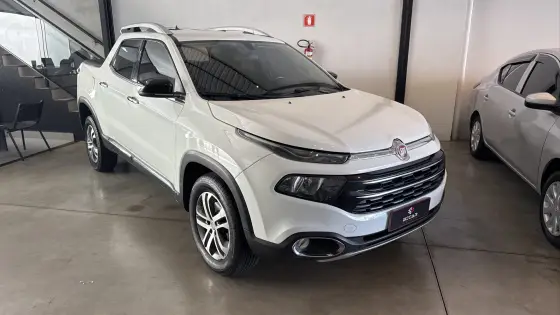 FIAT TORO 2.0 16V TURBO DIESEL VOLCANO 4WD AT9