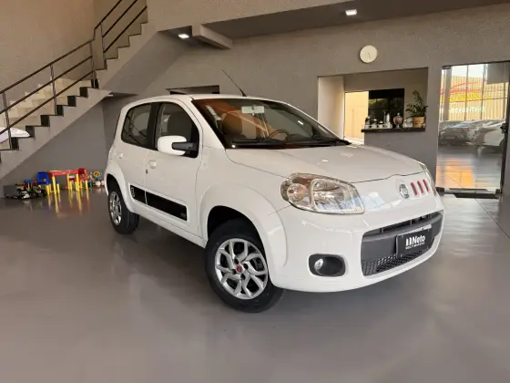 FIAT UNO 1.0 EVO VIVACE 8V FLEX 4P MANUAL