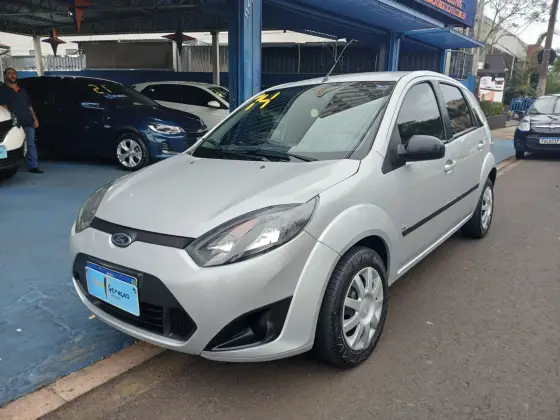 FORD FIESTA 1.0 ROCAM HATCH 8V FLEX 4P MANUAL