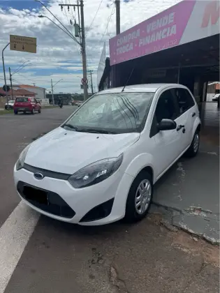 FORD FIESTA 1.0 ROCAM HATCH 8V FLEX 4P MANUAL