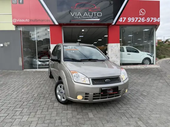 FORD FIESTA 1.6 MPI SEDAN 8V FLEX 4P MANUAL