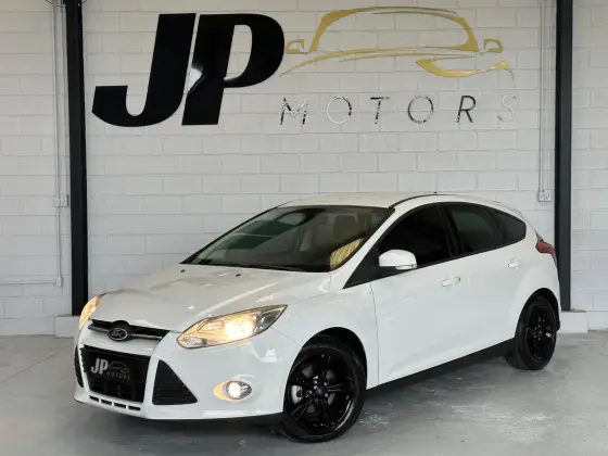 FORD FOCUS 1.6 SE 16V FLEX 4P POWERSHIFT