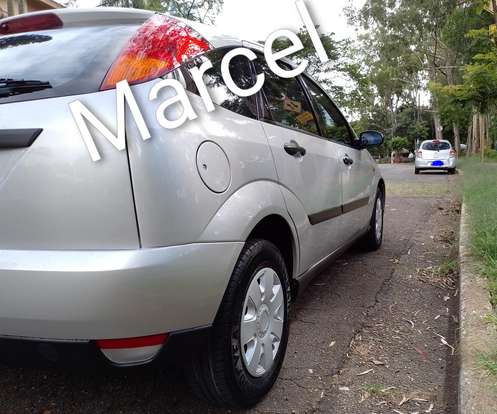 FORD-FOCUS-2003