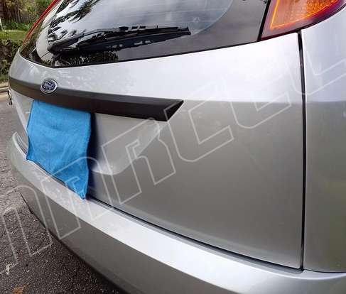 FORD-FOCUS-2003