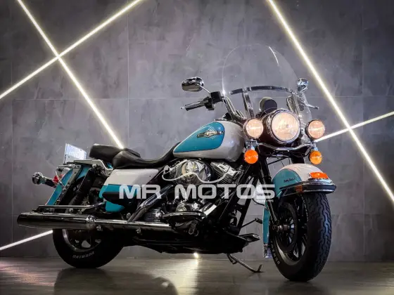 HARLEY-DAVIDSON ROAD KING CLASSIC 