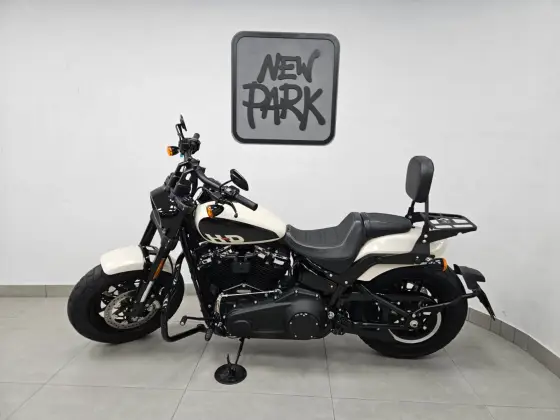 HARLEY-DAVIDSON SOFTAIL FAT BOB 114 