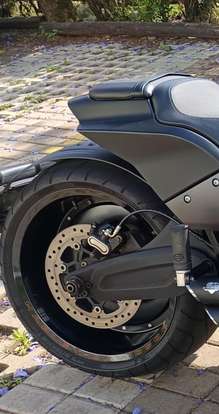HARLEY-DAVIDSON-SOFTAIL FXDR 114-2019