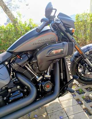 HARLEY-DAVIDSON-SOFTAIL FXDR 114-2019