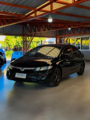 HONDA CIVIC 1.8 LXS 16V GASOLINA 4P MANUAL