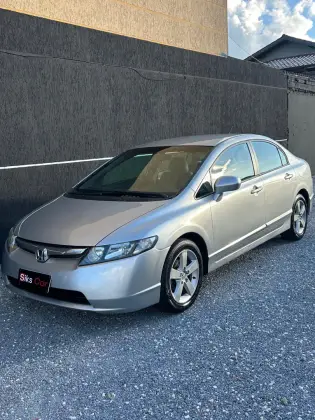 HONDA CIVIC 1.8 LXS 16V GASOLINA 4P MANUAL