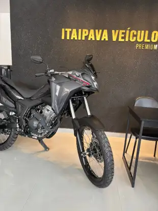 HONDA-XRE 300 SAHARA-2026