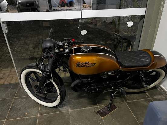 HONDA-CB 400 HONDA-CB 400-1983