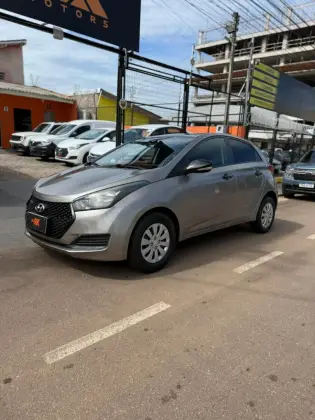 HYUNDAI HB20 1.0 UNIQUE 12V FLEX 4P MANUAL