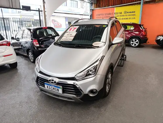 HYUNDAI HB20X 1.6 16V PREMIUM FLEX 4P AUTOMÁTICO