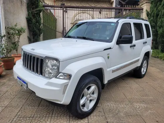 JEEP CHEROKEE 3.7 LIMITED 4X4 V6 12V GASOLINA 4P AUTOMÁTICO
