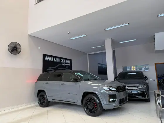 JEEP COMMANDER 2.0 HURRICANE 4 TURBO GASOLINA BLACKHAWK AT9