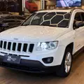 JEEP COMPASS 2.0 SPORT 4X2 16V GASOLINA 4P AUTOMÁTICO JEEP COMPASS 2.0 SPORT 4X2 16V GASOLINA 4P AUTOMÁTICO