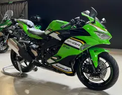 KAWASAKI NINJA ZX-4R KAWASAKI NINJA ZX-4R