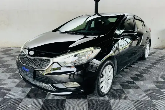 KIA CERATO 1.6 SX 16V FLEX 4P AUTOMÁTICO