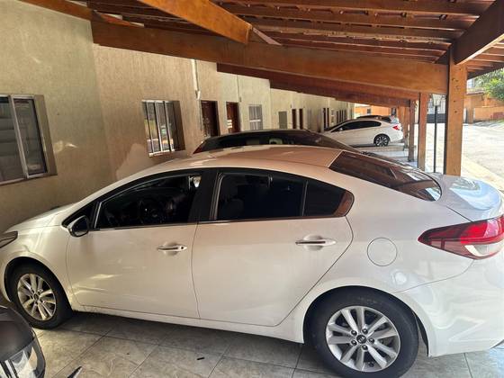KIA CERATO 1.6 SX 16V FLEX 4P AUTOMÁTICO