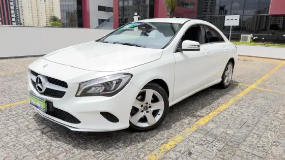 MERCEDES-BENZ CLA 180 1.6 CGI GASOLINA 7G-DCT
