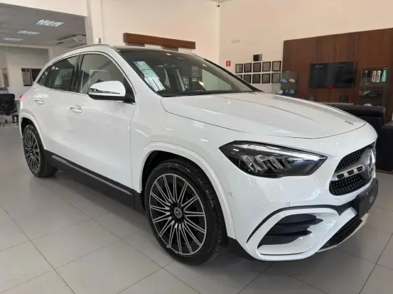 MERCEDES-BENZ GLA 200 1.3 MHEV AMG LINE 7G-DCT