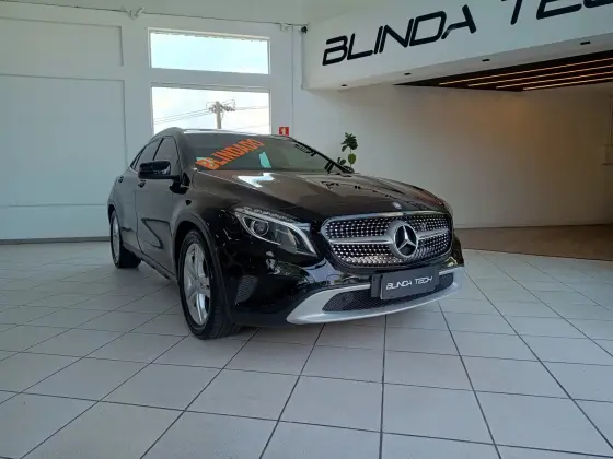 MERCEDES-BENZ GLA 200 1.6 CGI ADVANCE 16V TURBO FLEX 4P AUTOMÁTICO