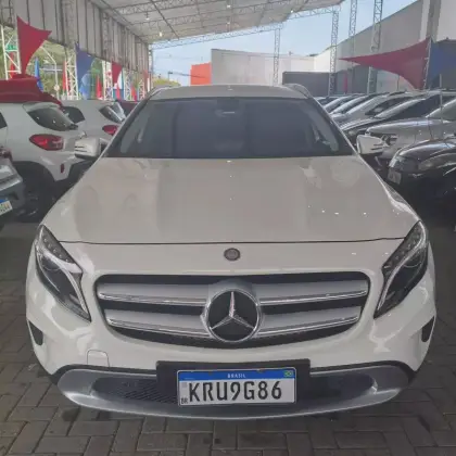 MERCEDES-BENZ GLA 200 1.6 CGI ADVANCE 16V TURBO FLEX 4P AUTOMÁTICO