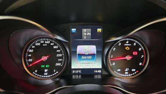 MERCEDES-BENZ-C 180-2015