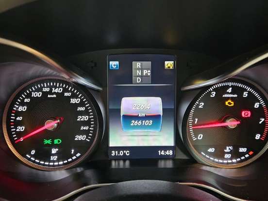 MERCEDES-BENZ-C 180-1.6 CGI 16V TURBO GASOLINA 4P AUTOMÁTICO MERCEDES-BENZ-C 180-2015